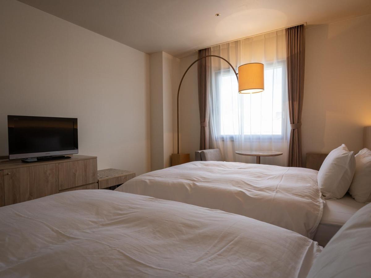 Hotel Flags Isahaya Nagasaki Экстерьер фото